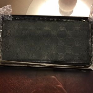 *+!!+ SUPERB +!!+* GUCCI BLACK WALLET